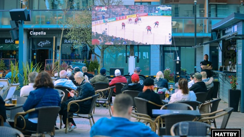 Ice Hockey Screen  Terrace 2025 at Mattby!