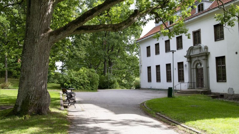 History walk in Träskända Manor Park